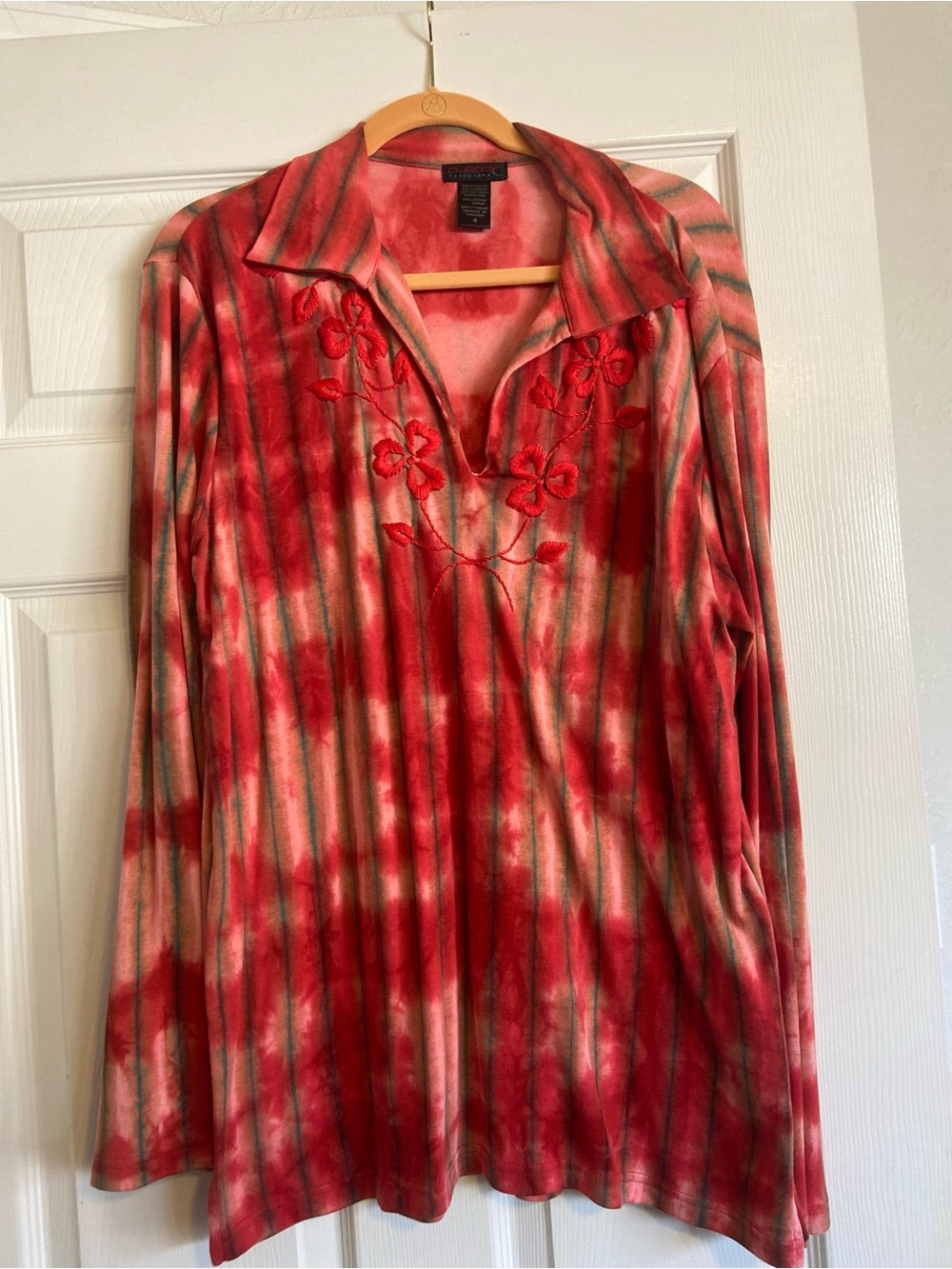 Custo Barcelona mens vintage Embroidered Floral Tunic